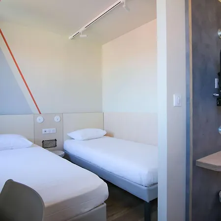 Ibis Budget Toulouse Labege Exterior photo